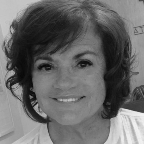 Meet your Posher, Karen - Picture 1 of 1